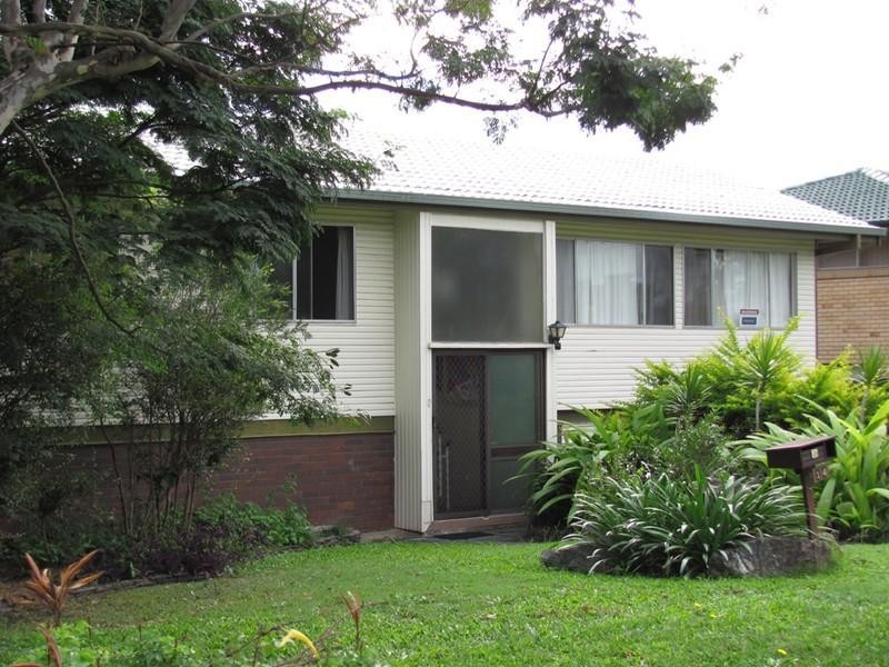 14 Finch Street, Stafford Heights QLD 4053