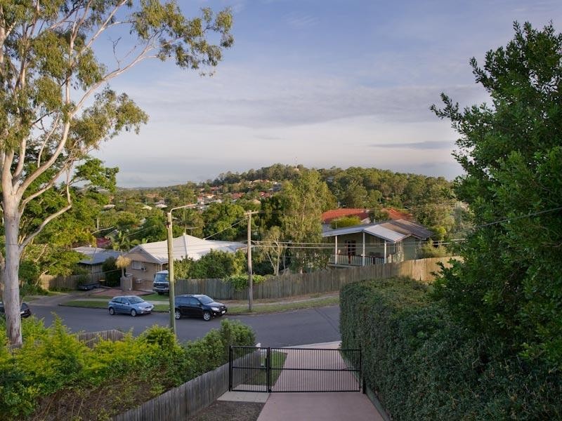 49 Castling Street, Stafford QLD 4053