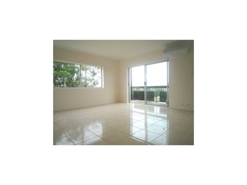 1/1 Eighth Avenue, Kedron QLD 4031