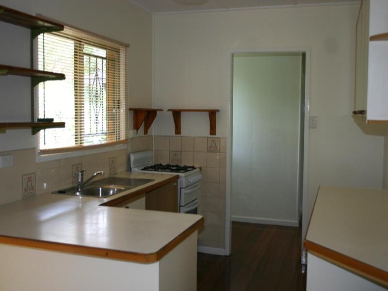 27 Blandford Street, Grange QLD 4051