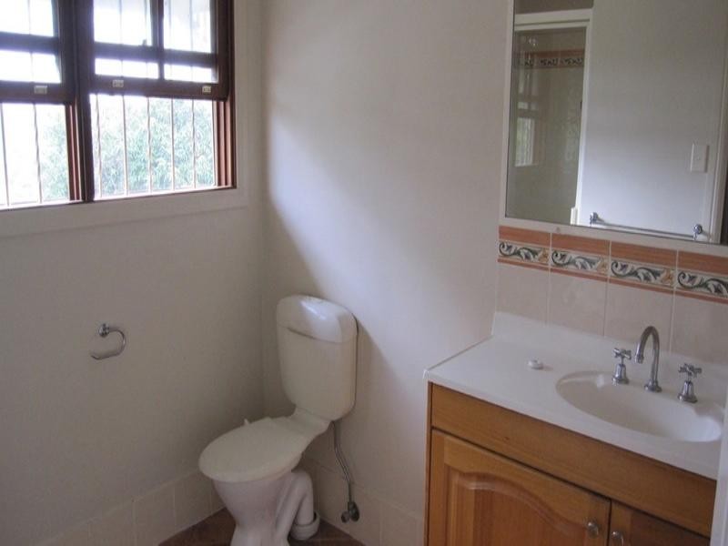 34 Lansdowne Street, Newmarket QLD 4051