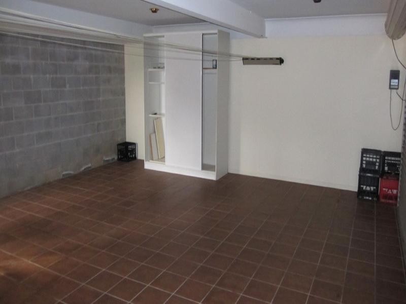 34 Lansdowne Street, Newmarket QLD 4051