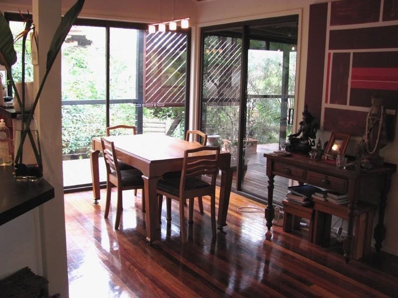 10 Hutton Road, Arana Hills QLD 4054