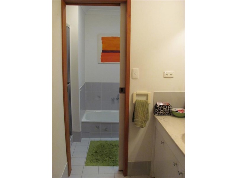 10 Hutton Road, Arana Hills QLD 4054