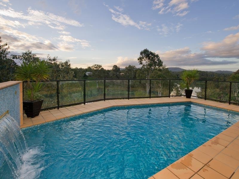 26-28 Lachlan Place, Karalee QLD 4306
