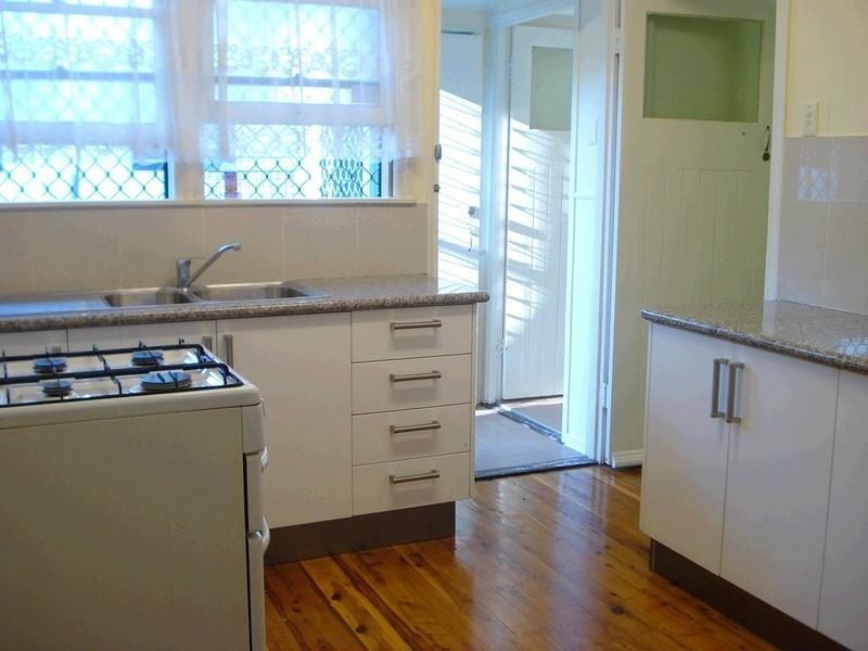 96 McConaghy Street, Mitchelton QLD 4053