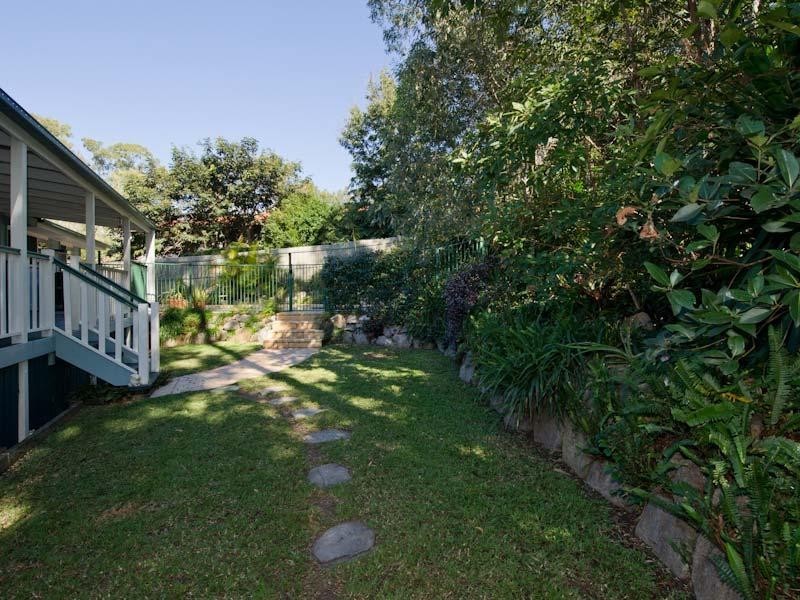 36 Larwood Place, Ferny Hills QLD 4055