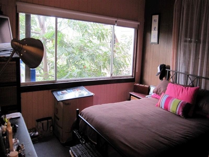 25 Garrick Terrace, Herston QLD 4006