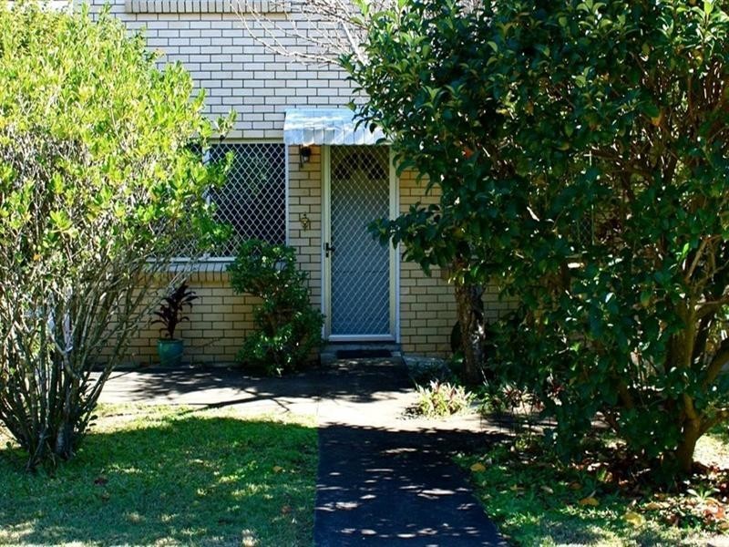 2/64 Alva Terrace, Gordon Park QLD 4031