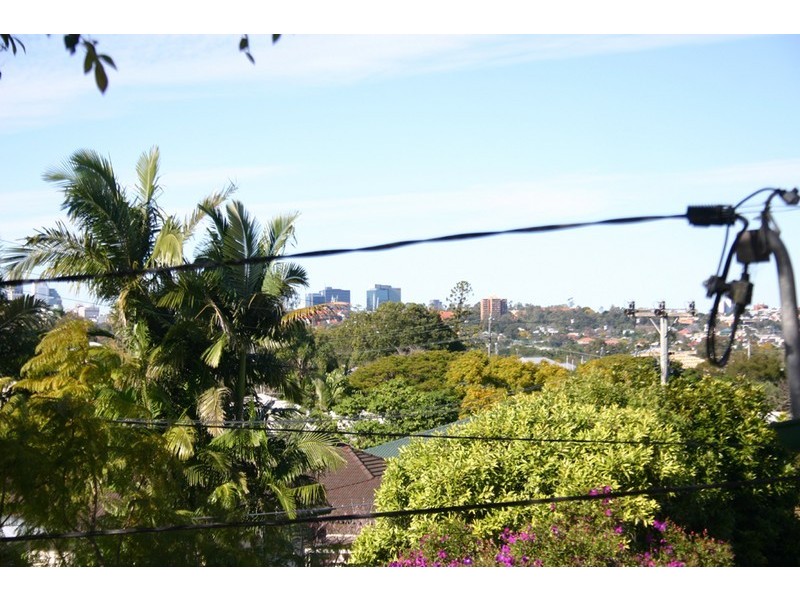 42 Gracemere Street, Newmarket QLD 4051