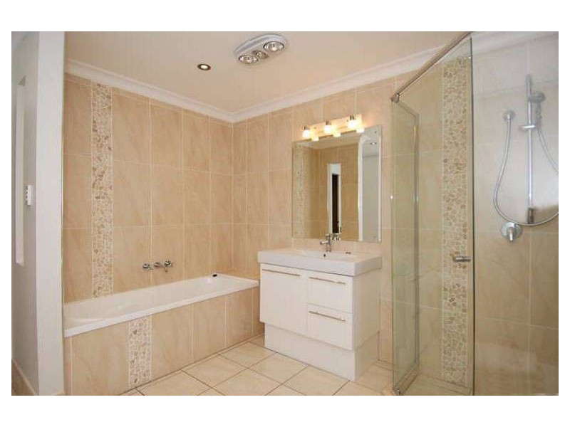 25 Antill Street, Wilston QLD 4051