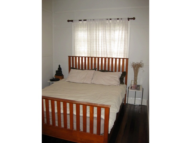 13 Bundara Street, Morningside QLD 4170