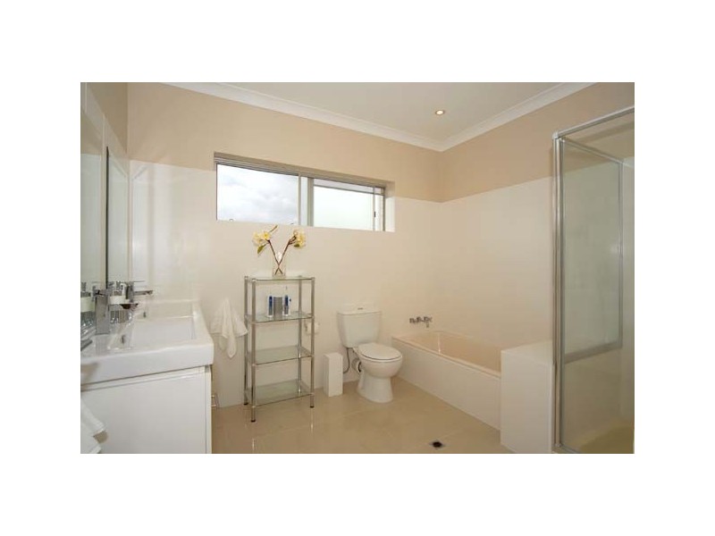 47 Seventh Avenue, Kedron QLD 4031