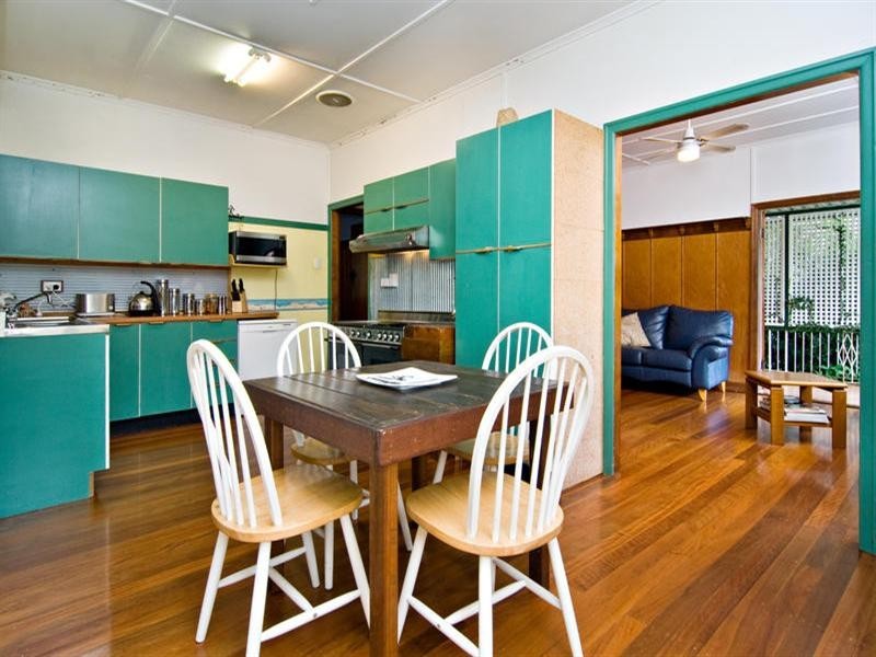 30 Leyton Street, Grange QLD 4051