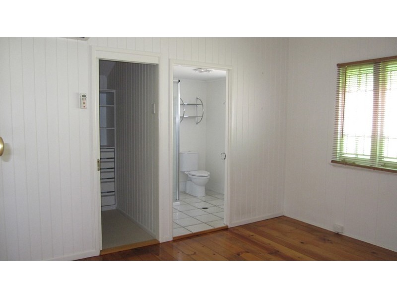 14 Somerset Street, Windsor QLD 4030