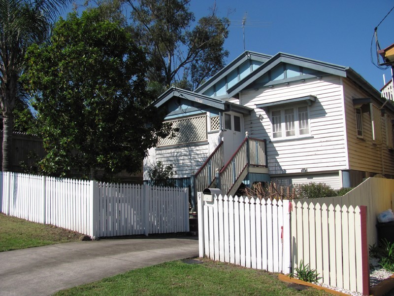 27 York Street, Wilston QLD 4051