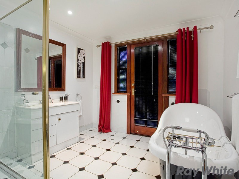 3 Walker Street, Windsor QLD 4030