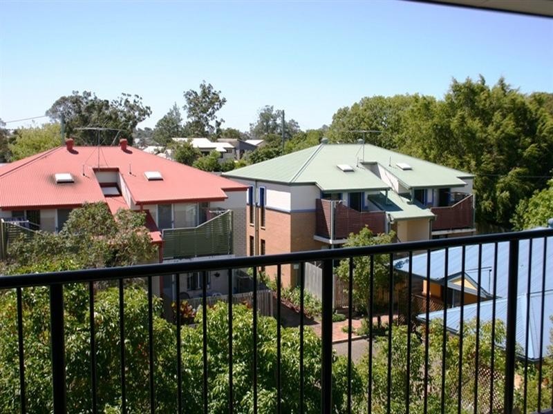 7/215 Pickering Street, Enoggera QLD 4051