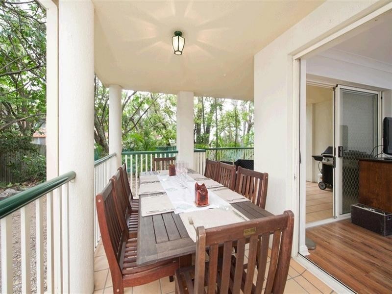 4/8 Clyde Road, Herston QLD 4006