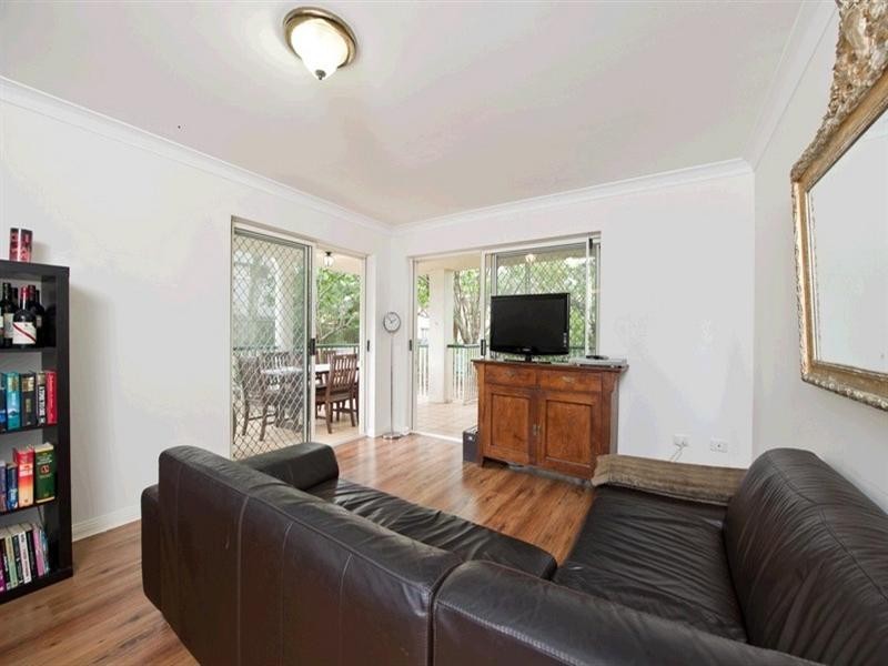 4/8 Clyde Road, Herston QLD 4006