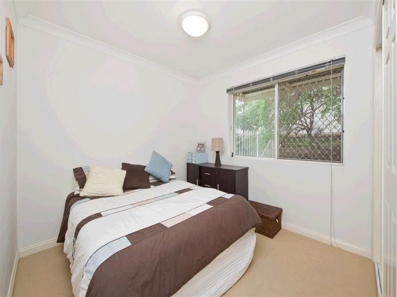 4/8 Clyde Road, Herston QLD 4006