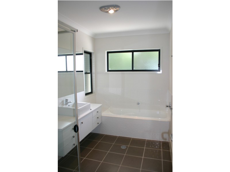 5 Tyson Street, Gordon Park QLD 4031