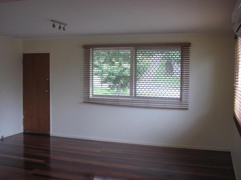 8 Tarnook Drive, Ferny Hills QLD 4055