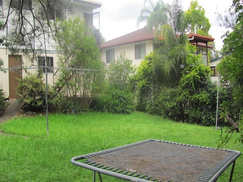 8 Tarnook Drive, Ferny Hills QLD 4055