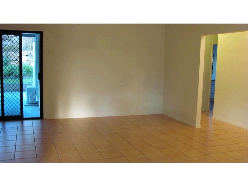 39 Strathmere Place, Upper Kedron QLD 4055