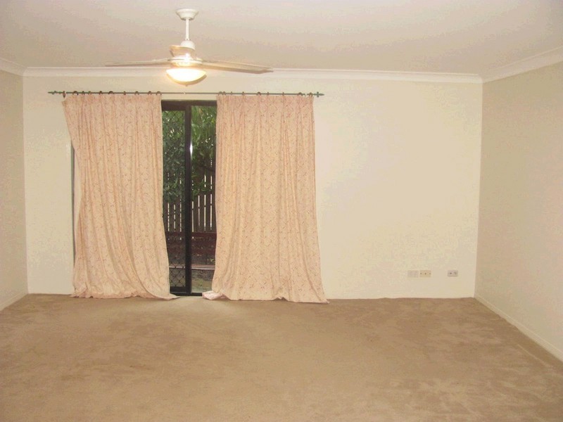 39 Strathmere Place, Upper Kedron QLD 4055