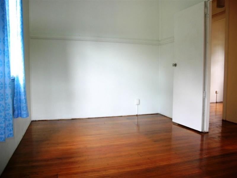 26 Enoggera Road, Newmarket QLD 4051