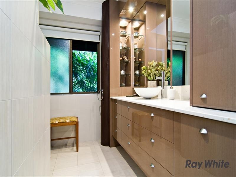 63 Gimba Street, Mitchelton QLD 4053