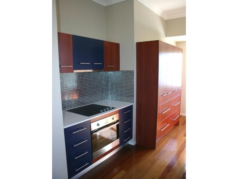 2/25 Kate Street, Newmarket QLD 4051