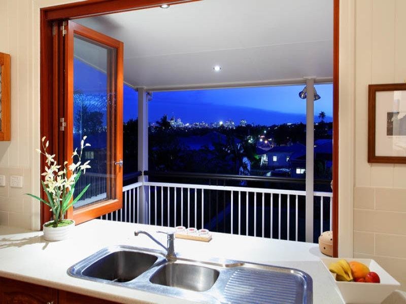 19 Angliss Street, Wilston QLD 4051