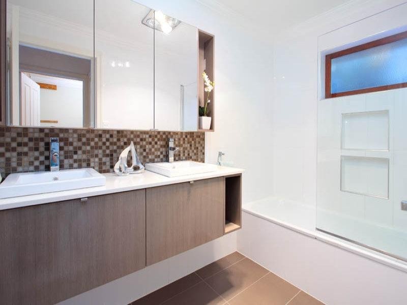 19 Angliss Street, Wilston QLD 4051