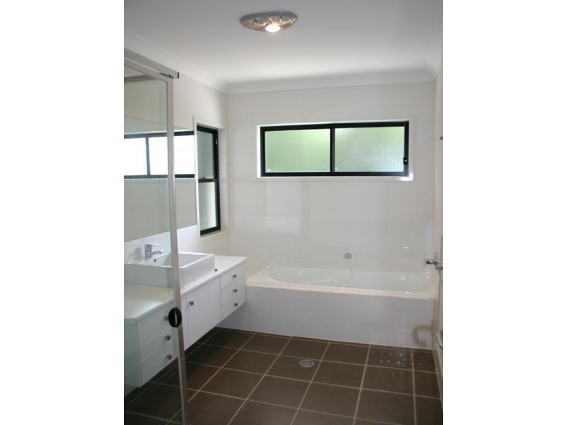 5 Tyson Street, Gordon Park QLD 4031