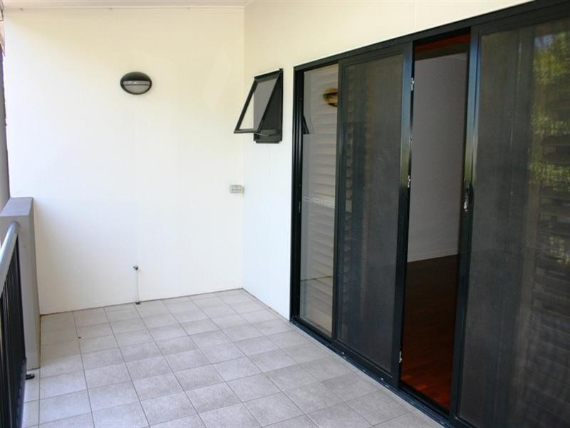 2/608 Brunswick Street, New Farm QLD 4005