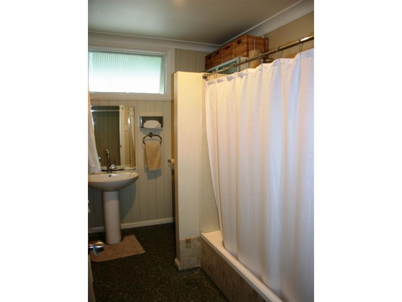 31 Grafton Street, Windsor QLD 4030