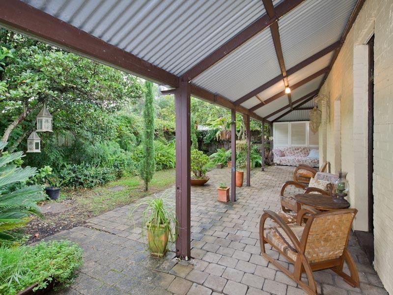 104 Edmondstone Street, Newmarket QLD 4051