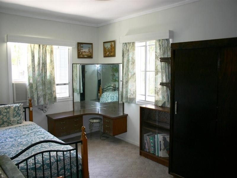 9 Alcester Street, Grange QLD 4051