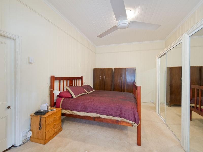 34 Oakwal Terrace, Windsor QLD 4030