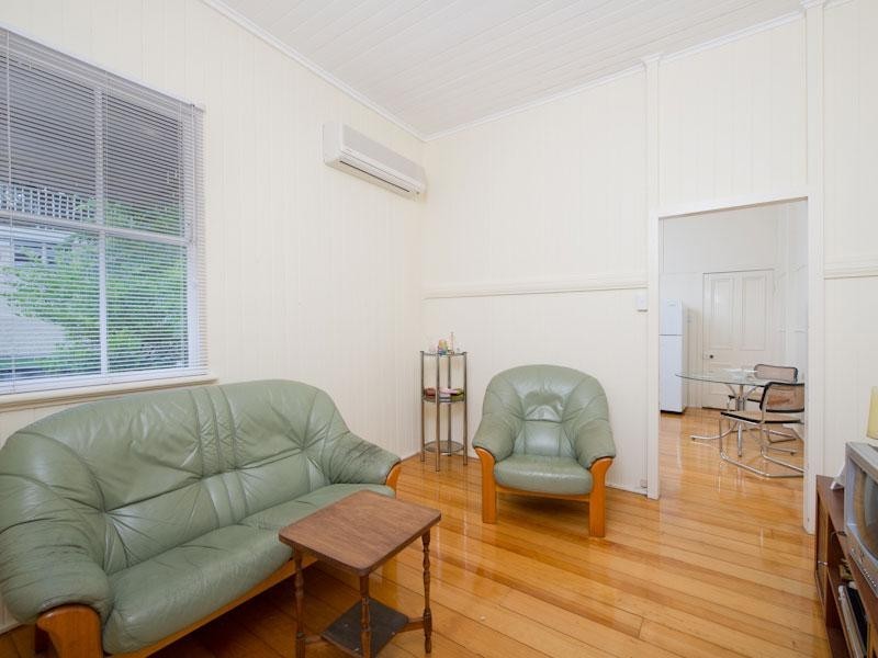 34 Oakwal Terrace, Windsor QLD 4030