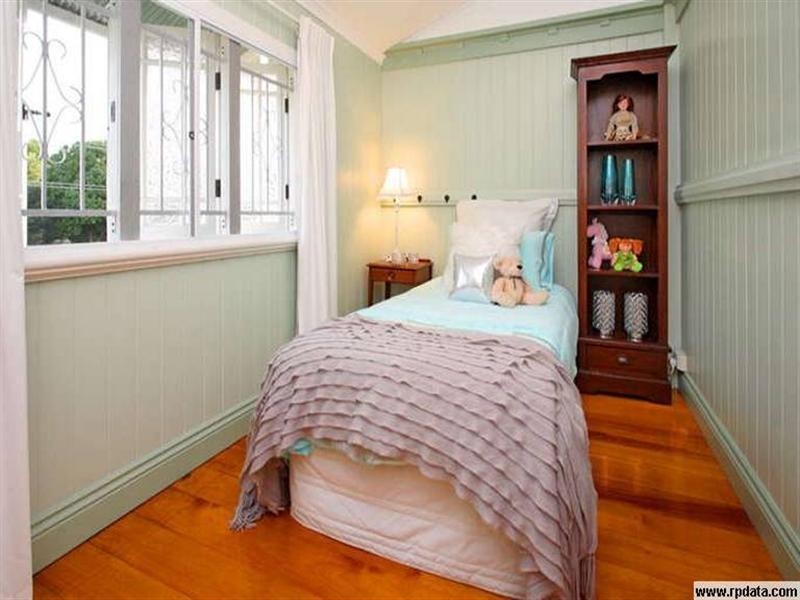 52 Chermside Street, Grange QLD 4051