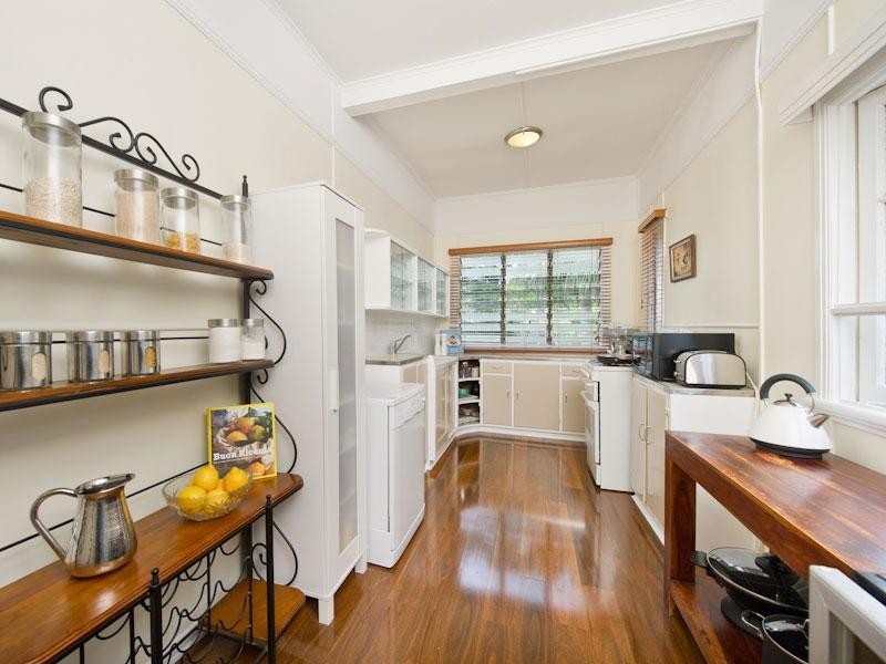 51 Suez Street, Mitchelton QLD 4053