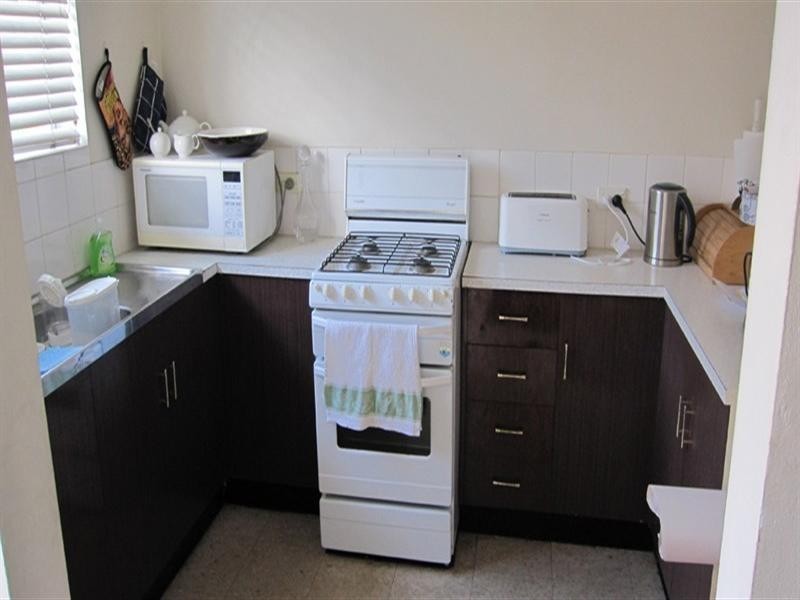 2/12 Frederick Street, Alderley QLD 4051