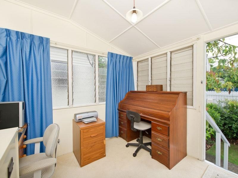29 Grange Road, Grange QLD 4051