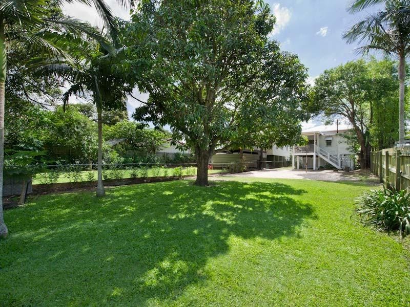 29 Grange Road, Grange QLD 4051