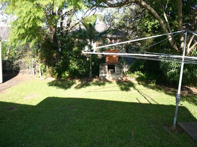 12 Lymm Street, Mount Gravatt East QLD 4122