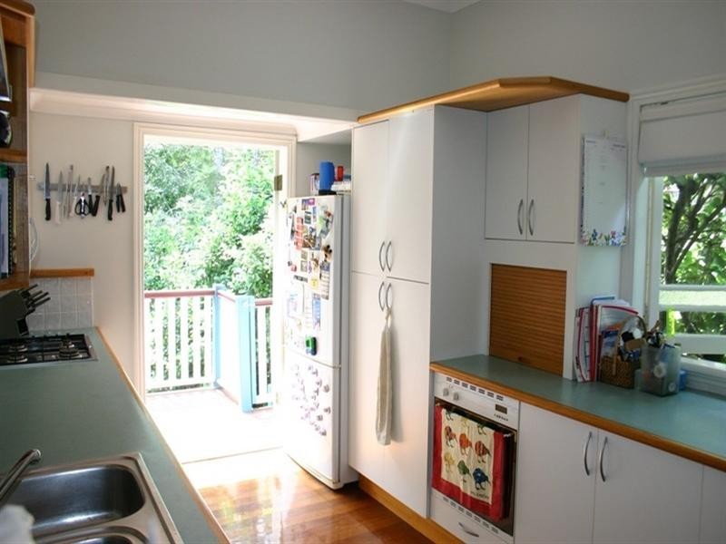 17 Picot Street, Kelvin Grove QLD 4059