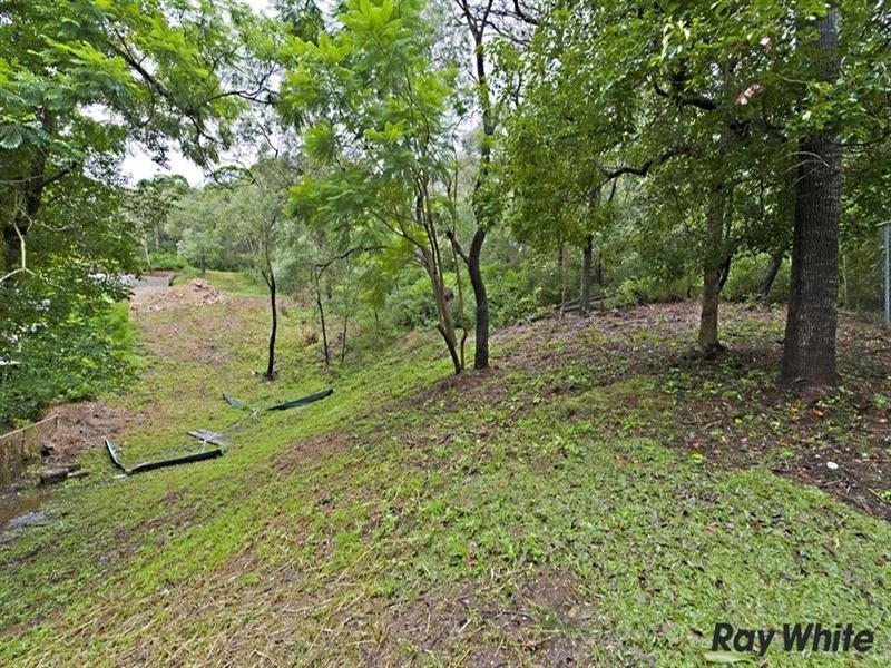 50 Paling Avenue, Wilston QLD 4051